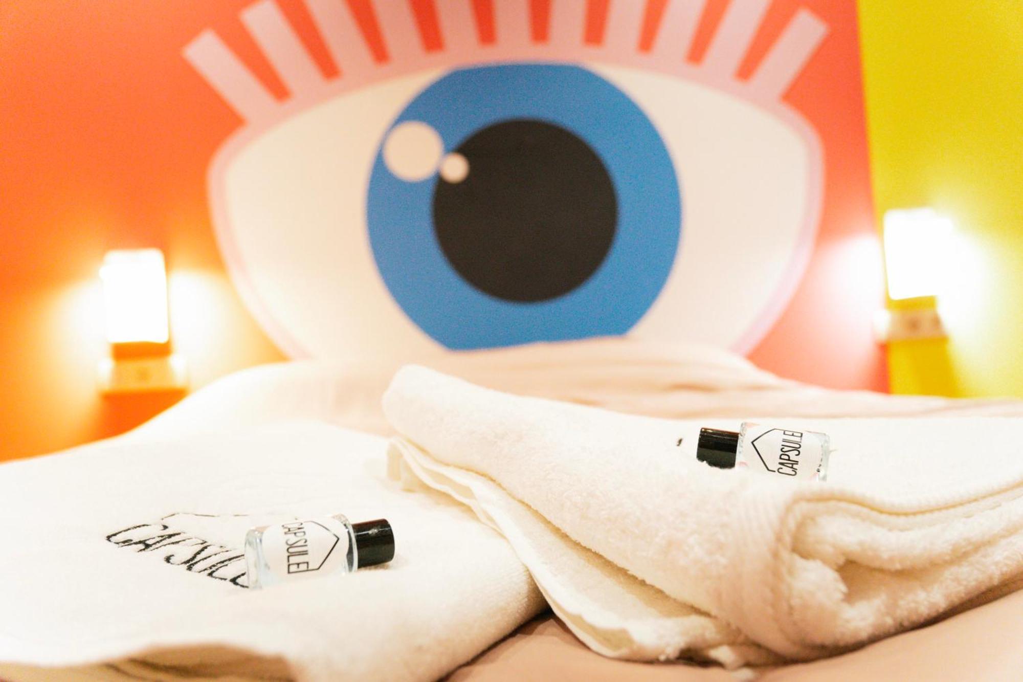 Capsule Girl Power Spa - Balneo - Sauna - Karaoke - Billard - 2 Chambres Charleroi Exteriör bild